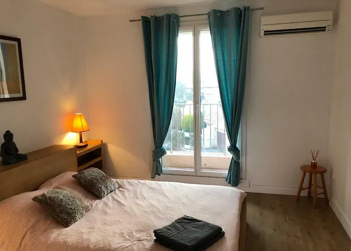 Cascadelle 3 Avec Vue Sur La Marina *